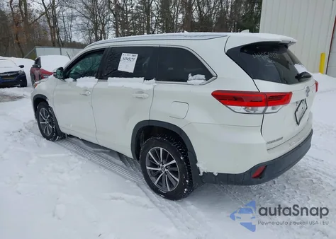 2018 Toyota Highlander Xle из США, поврежденный, VIN 5TDJZRFH0JS541074